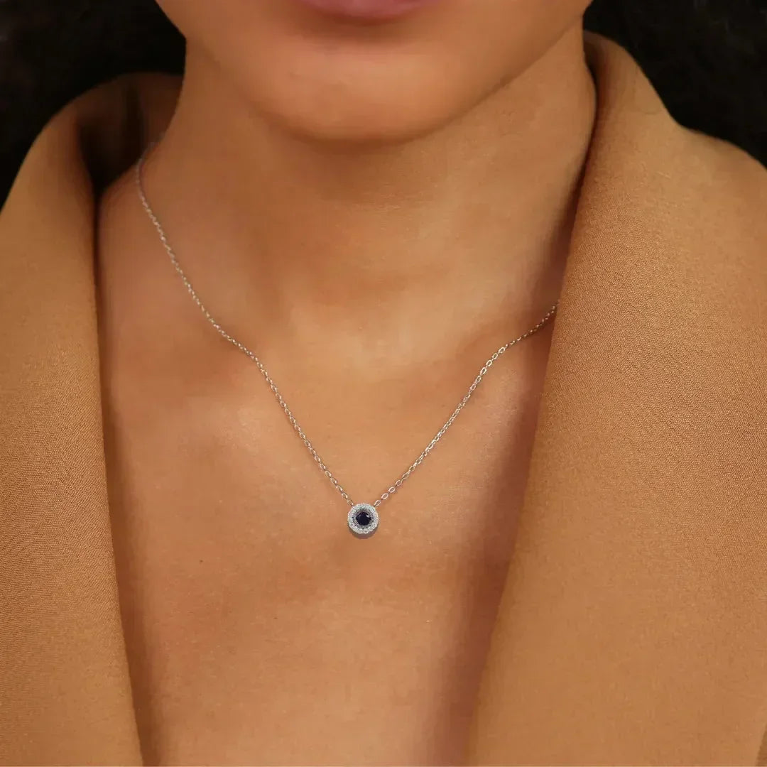Collar de piedra danzante de zafiro azul natural