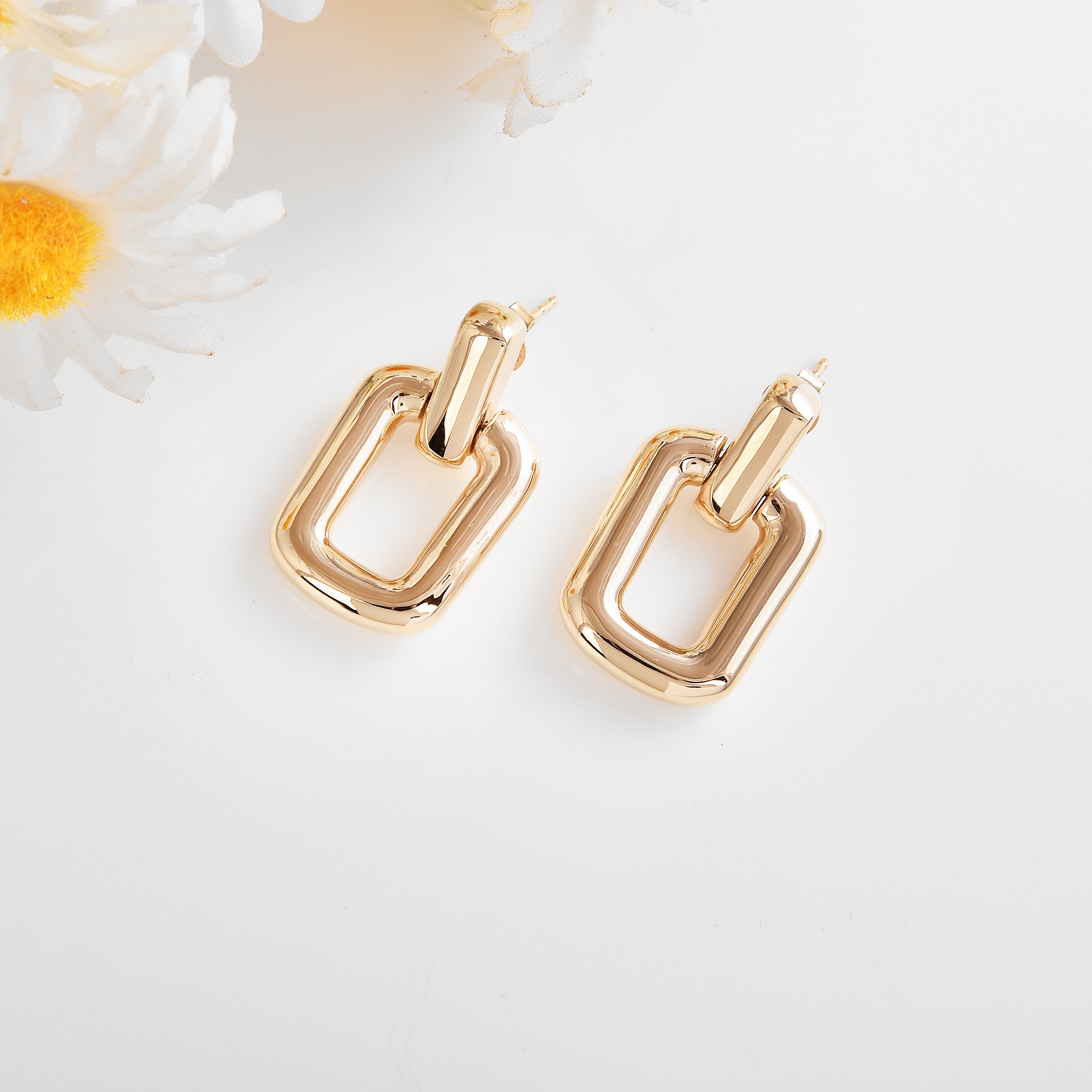 18K Gold Vermeil Link Earrings