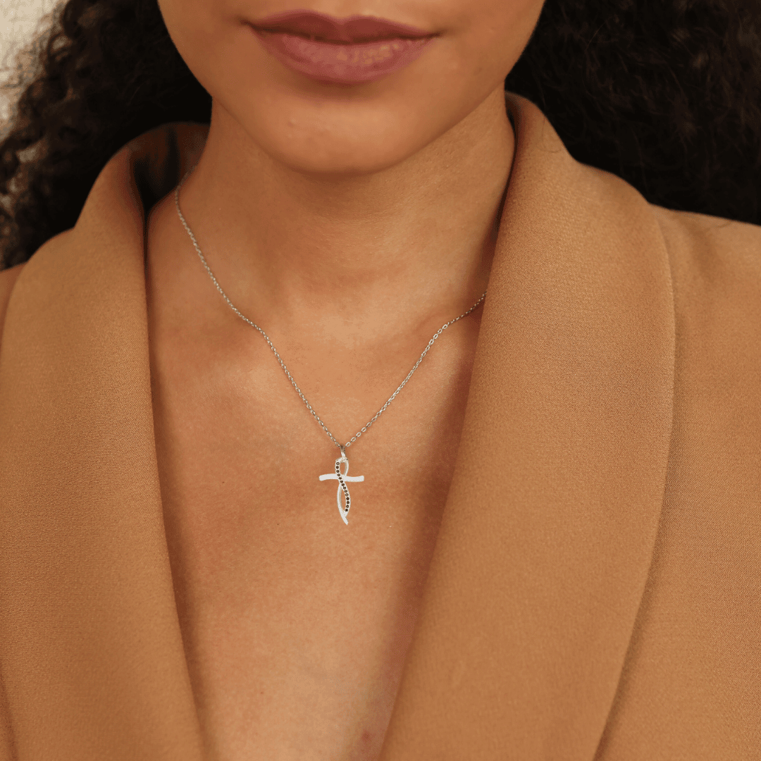 model showcasing Black And White Stone Classic Silver Cross Necklace Dainty Pendant Gift For Women