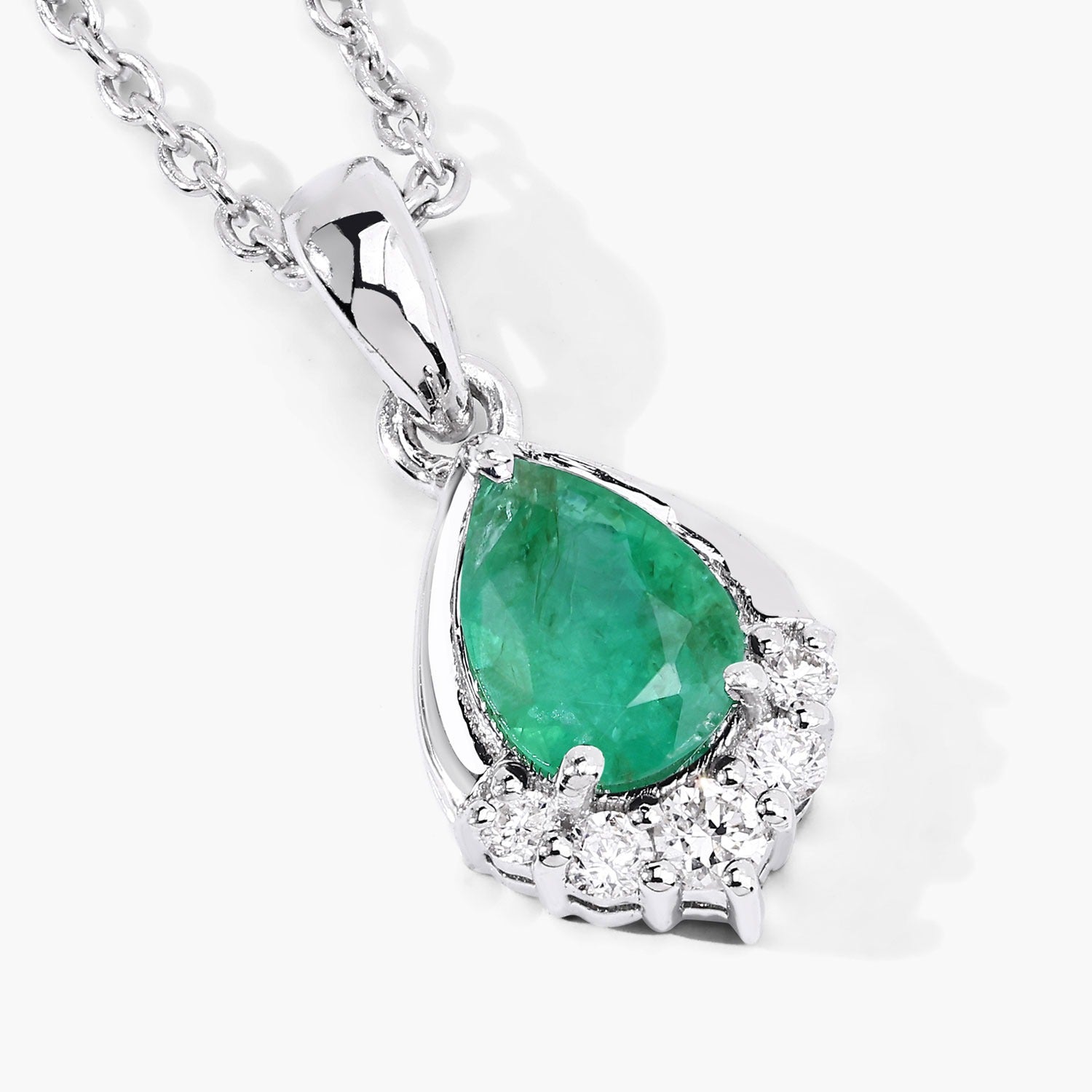 0.82 Ct Genuine Pear Shaped Zambian Emerald and Lab Diamond Silver Necklace