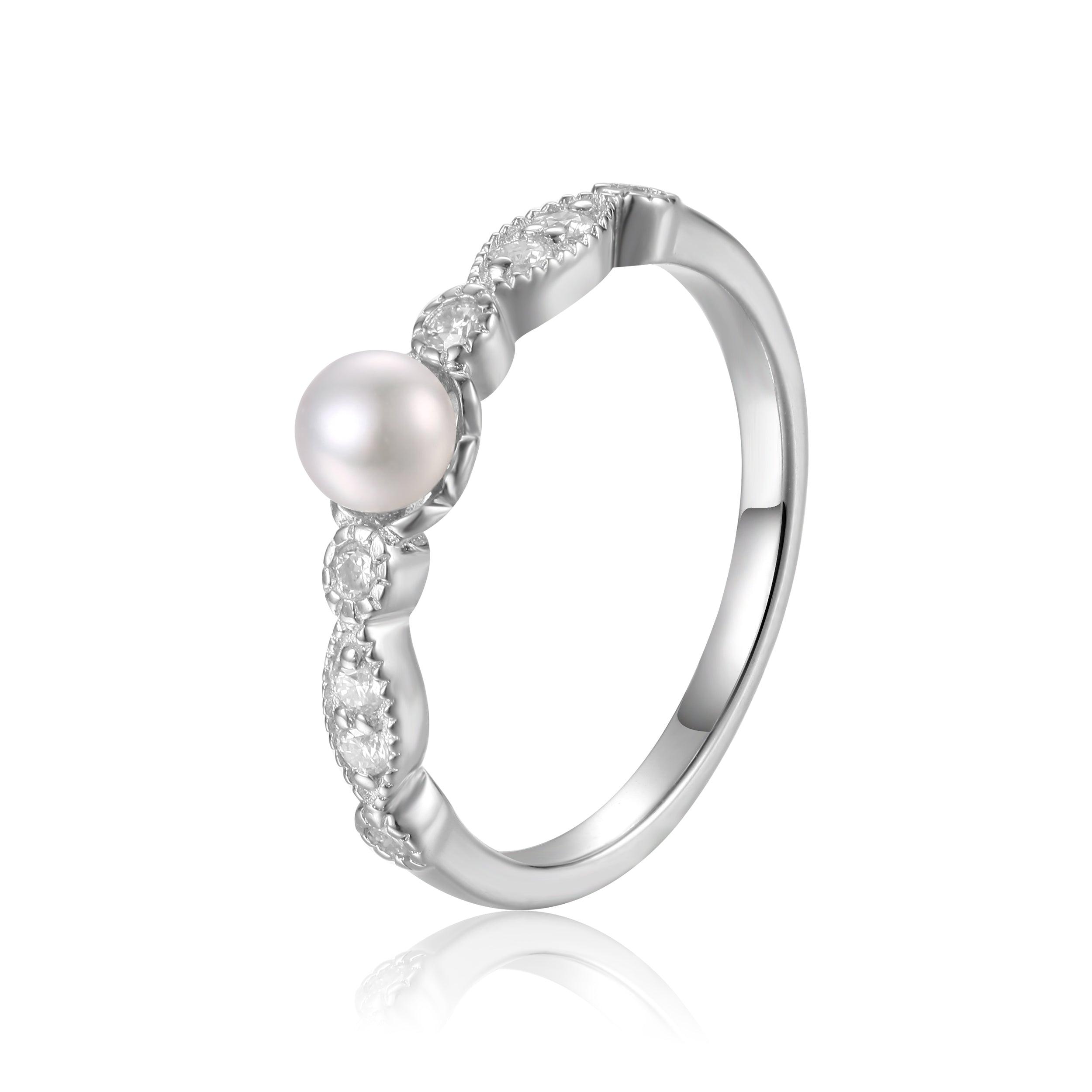6 June Birthstone Rings To Start The Perfect Summer! - FineColorJewels