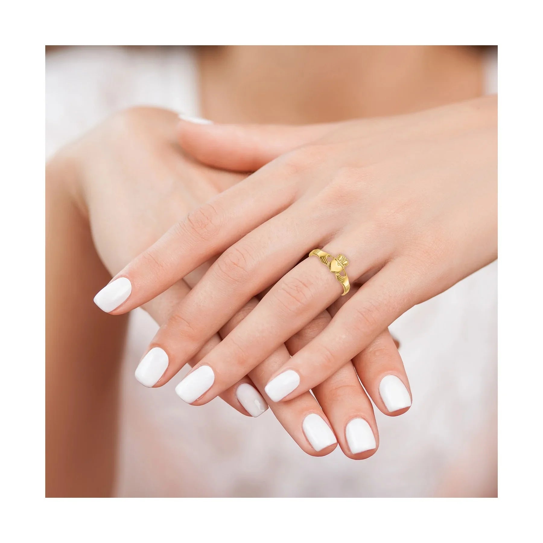 14k Gold Ladies Claddagh Ring