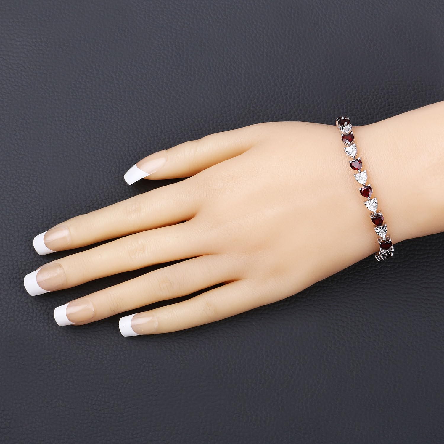 e95e649761c902d838fc77b4abd428e2