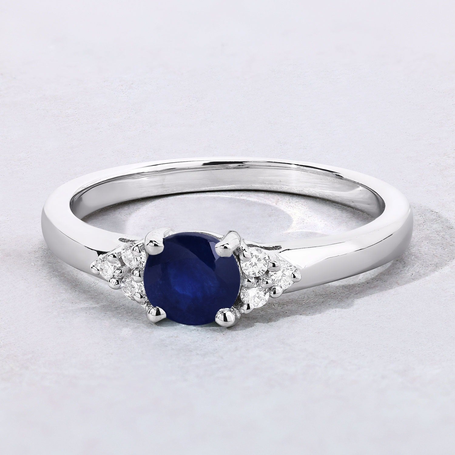 0.74 Ct Genuine Oval Blue Sapphire and Lab Diamond Silver Ring