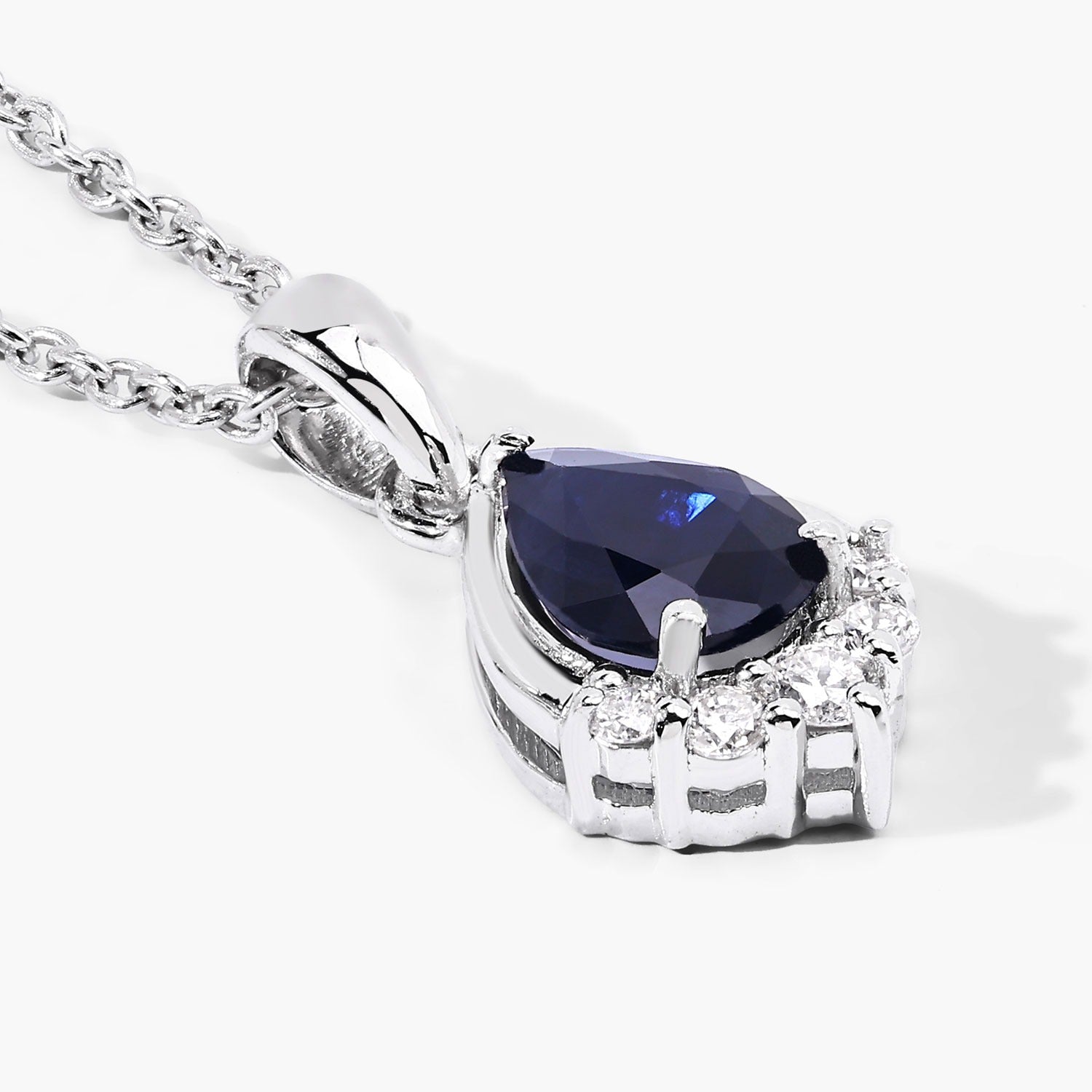 0.97 Carat Genuine Pear Shaped Blue Sapphire and Lab Grown Diamond Silver Necklace