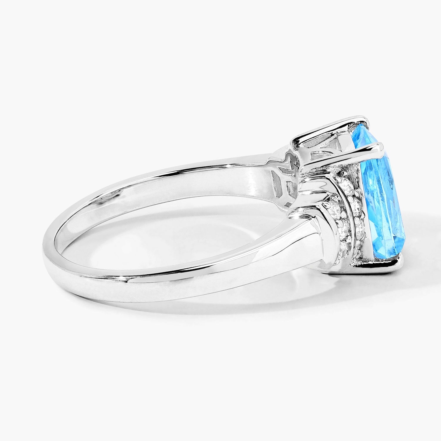 2.83 Ct Genuine Swiss Blue Topaz and Lab Diamond Silver Ring