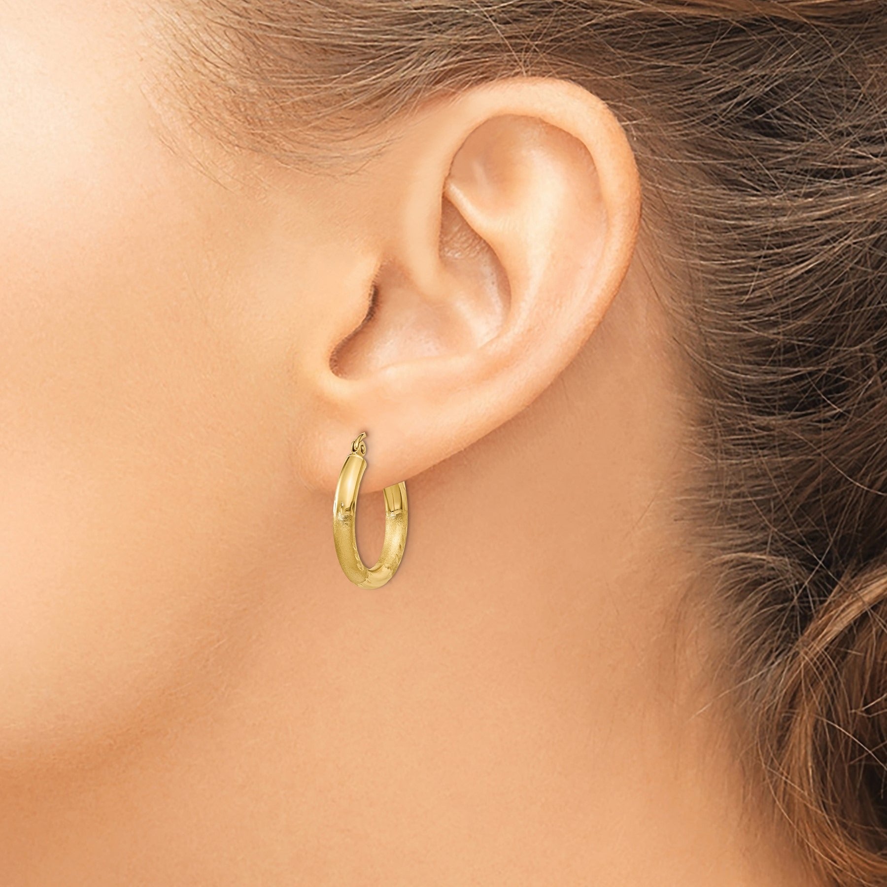 14k Gold Satin and Diamond-cut Round Hoop Earrings
